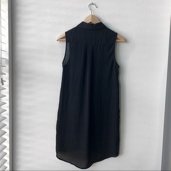 Button Dress - Picture 2 of 7